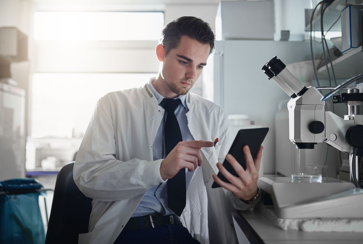 Orang Terpintar di Dunia Fakta, Daftar Tokoh, dan Cara Mengukur Kecerdasan