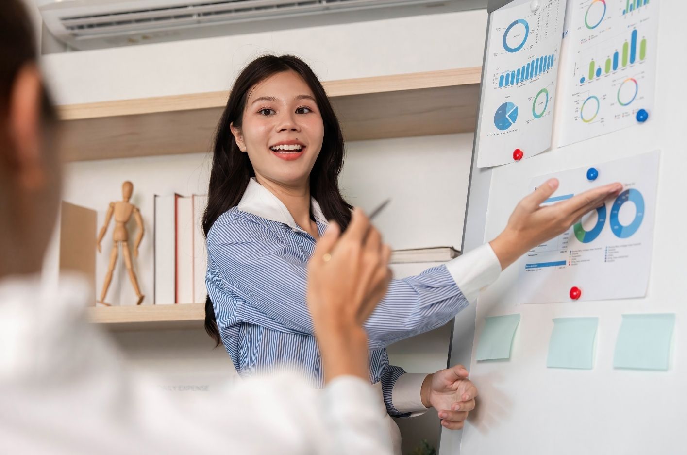 Pembukaan Presentasi yang Efektif Cara Menarik Perhatian Audiens Sejak Detik Pertama