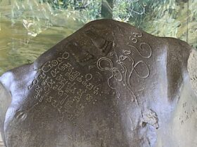 Peninggalan Kerajaan Tarumanegara Jejak Awal Peradaban Hindu di Nusantara