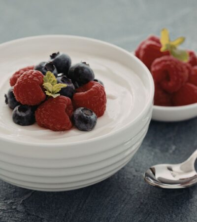 Mengenal Mikroorganisme Yogurt Peran Penting dan Manfaatnya untuk Kesehatan