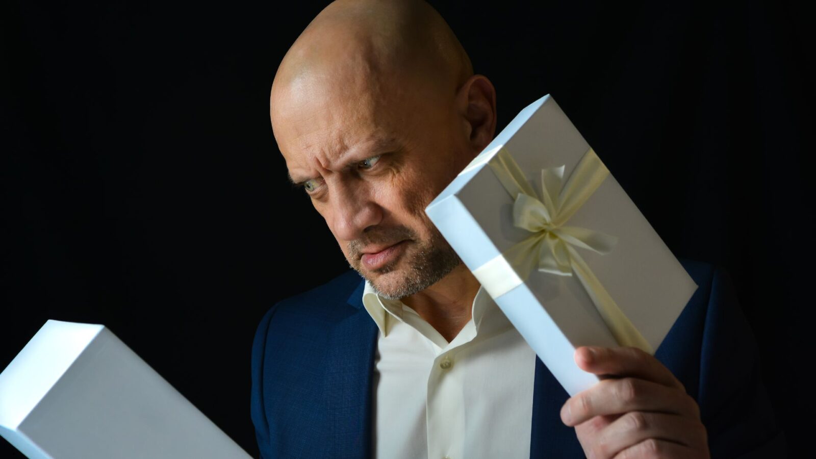 Kado untuk Cowok: Panduan Lengkap Memilih Hadiah yang Berkesan dan Tepat