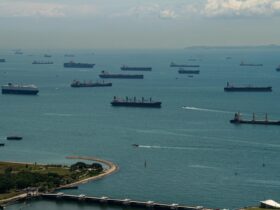 Mengapa Selat Malaka Menjadi Ramai Perdagangan dan Sangat Strategis?