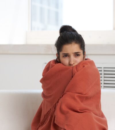 Keringat Dingin: Penyebab, Gejala, dan Cara Mengatasinya Secara Tepat