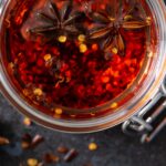 Resep Chili Oil Rumahan: Cara Membuat Minyak Cabai Pedas, Wangi, dan Tahan Lama